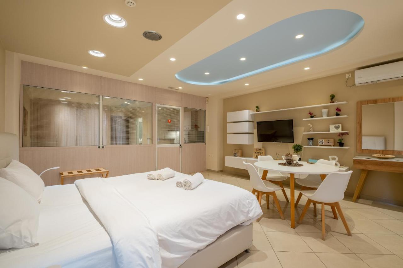 Amazing Apartments @ Monastiraki Subway Station Афины Экстерьер фото