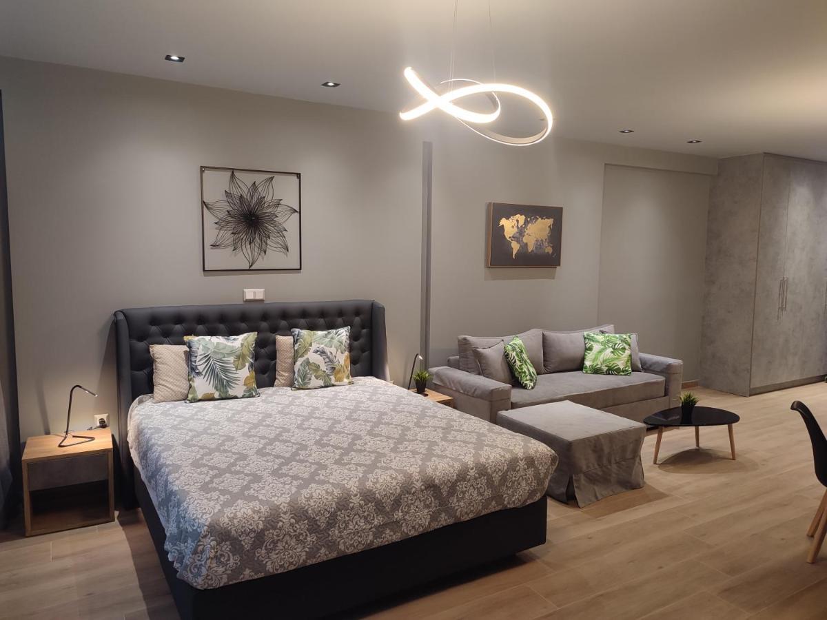 Amazing Apartments @ Monastiraki Subway Station Афины Экстерьер фото