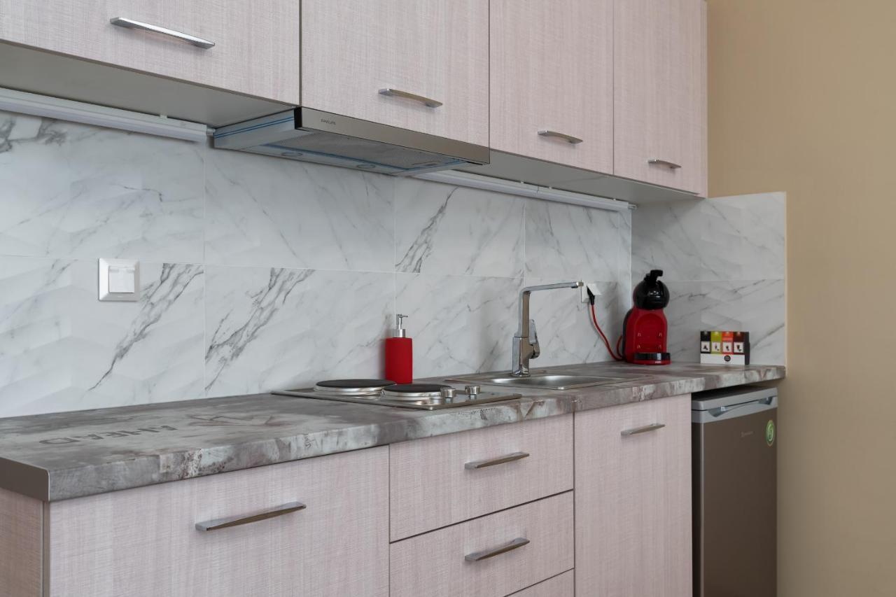 Amazing Apartments @ Monastiraki Subway Station Афины Экстерьер фото