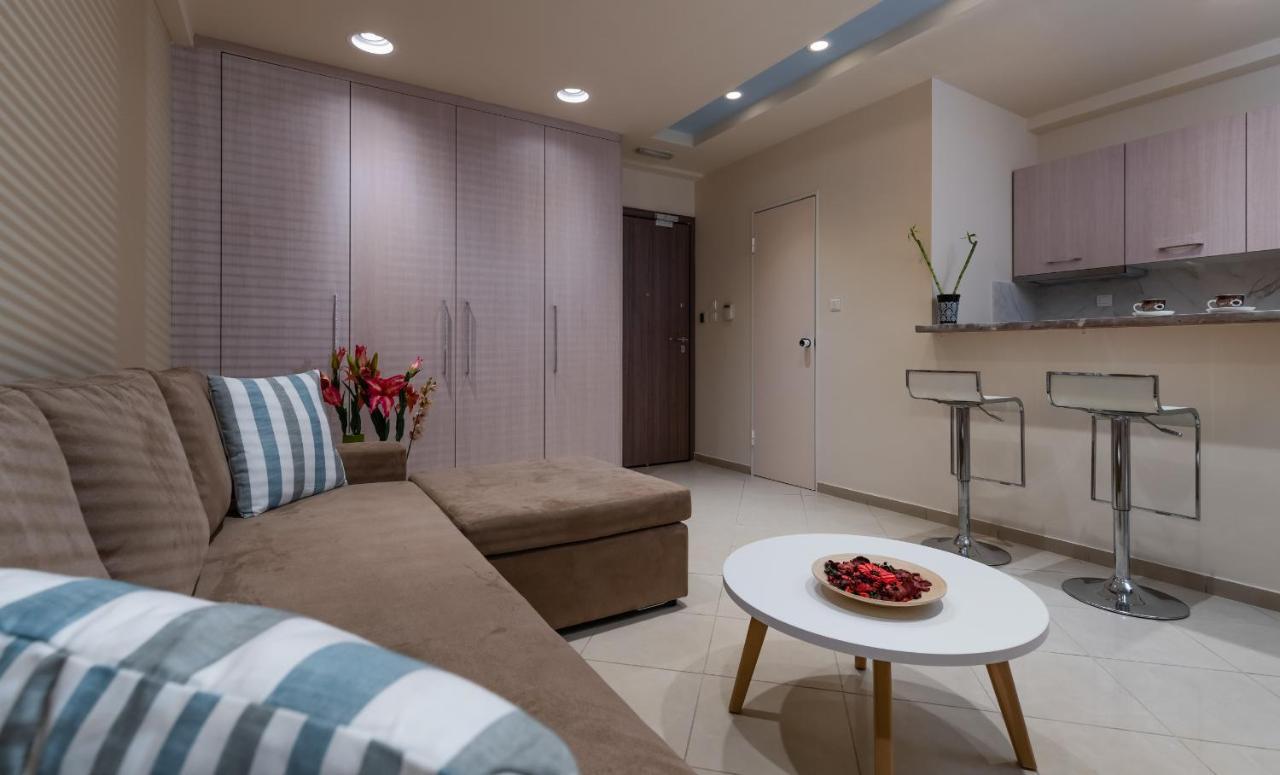 Amazing Apartments @ Monastiraki Subway Station Афины Экстерьер фото